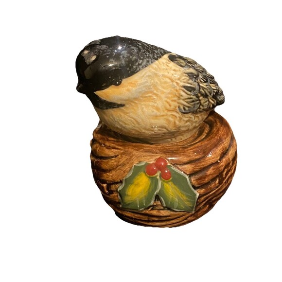 Park Designs "Winter Birds Collection", Bird on Nest Salt & Pepper Shakers - Picture 1 of 9